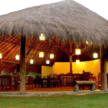 Giman Free Beach Resort Passikudah Exterior photo