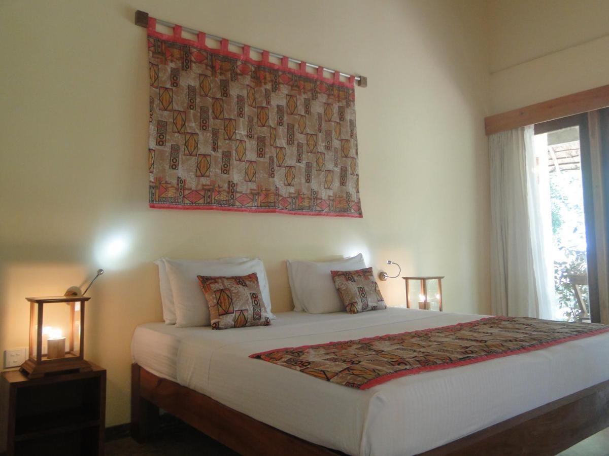 Giman Free Beach Resort Passikudah Exterior photo